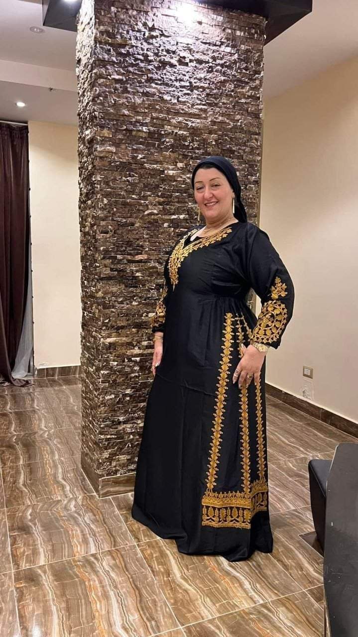 عبايه اميره الدهب وصلت بسعر روعه