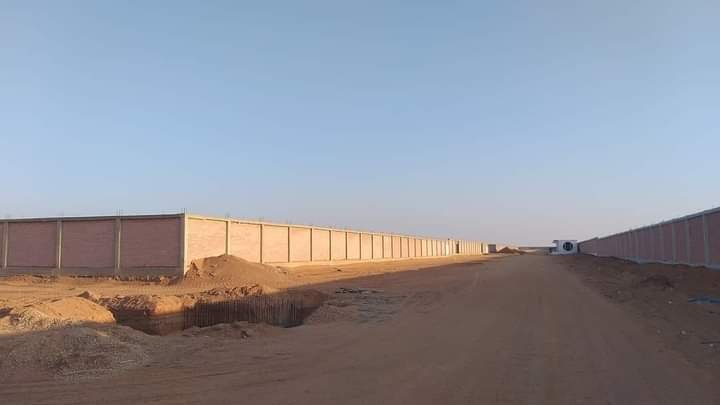 ارض صناعي للبيع بمدينه العاشر من رمضان