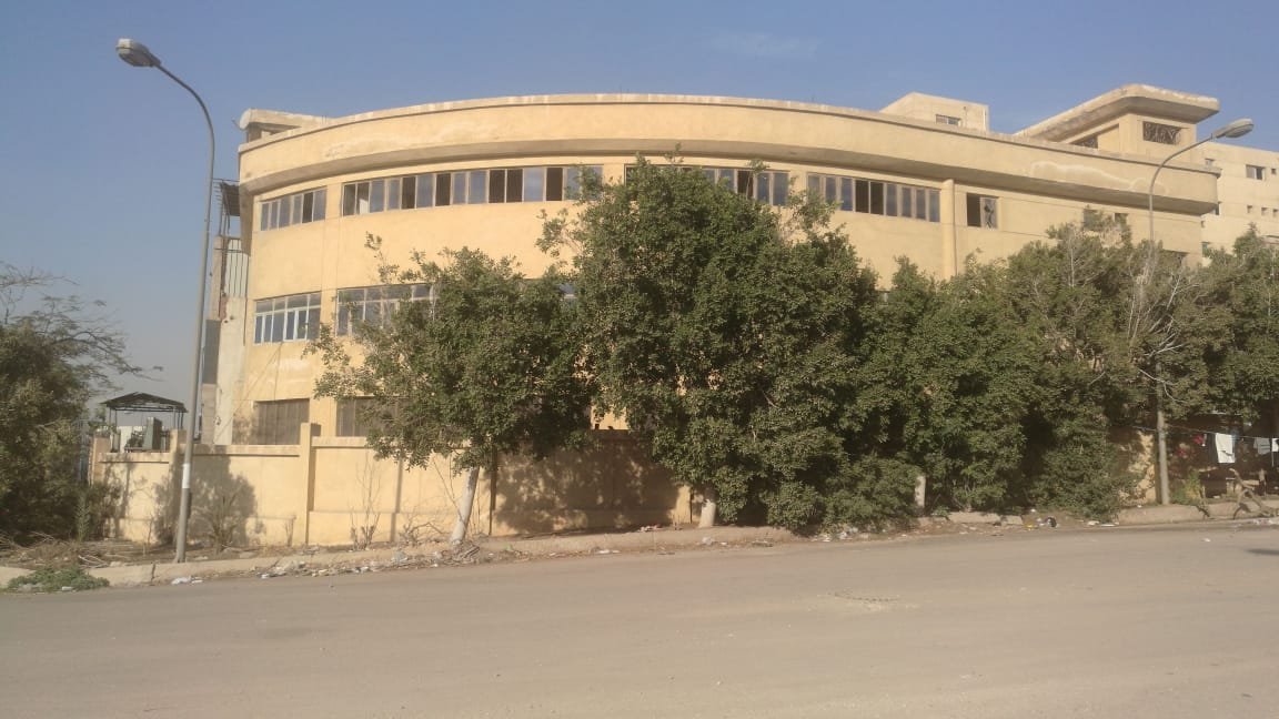 مصنع للبيع في العبور المنطقة الاولي