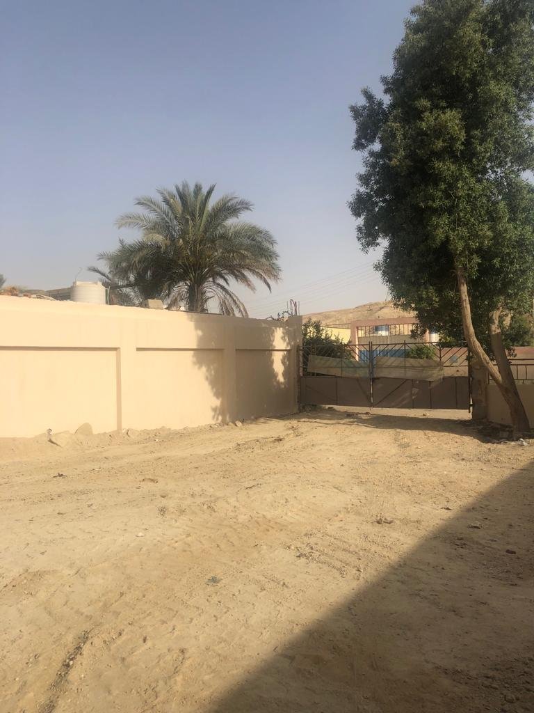 جمالون للايجار بالعبور