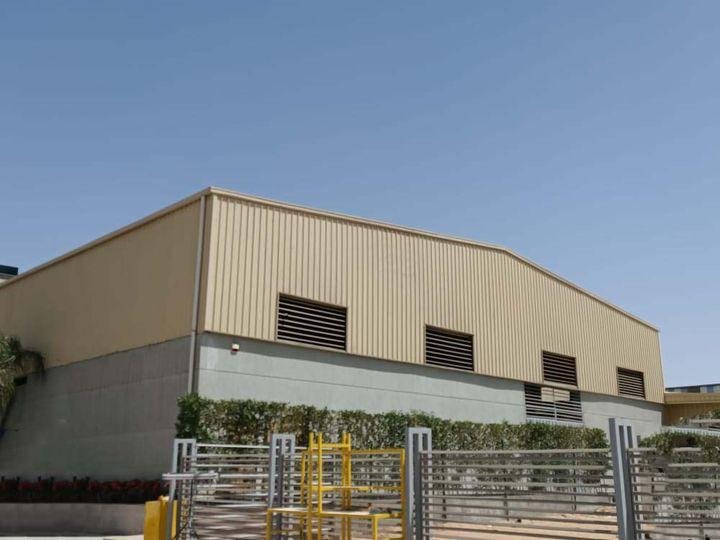 جمالون للايجار بالعبور