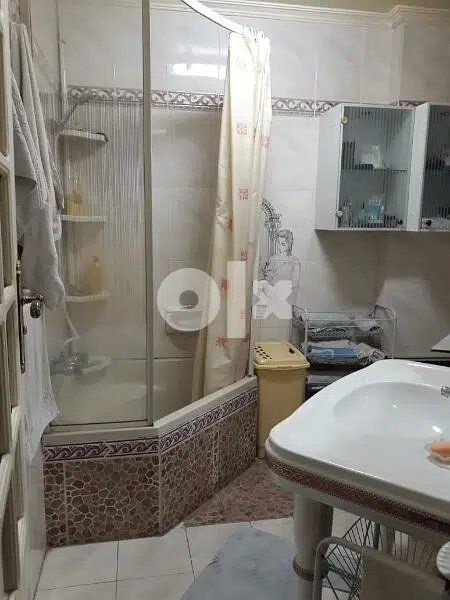 شقة فاخرللبيع خلف البتروجيت النزهة الجديدة والسندباد 3دق. مطار القاهرة