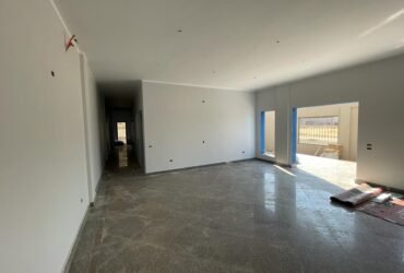 مصنع غذائى للايجار فى العاشر 2500 متر