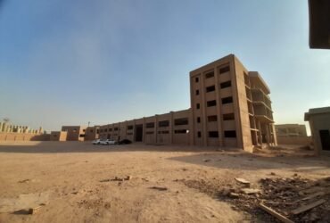 مصنع للبيع فى العاشر 12600 متر فى أ4 نشاط هندسى بسعر تجاى جدااااا