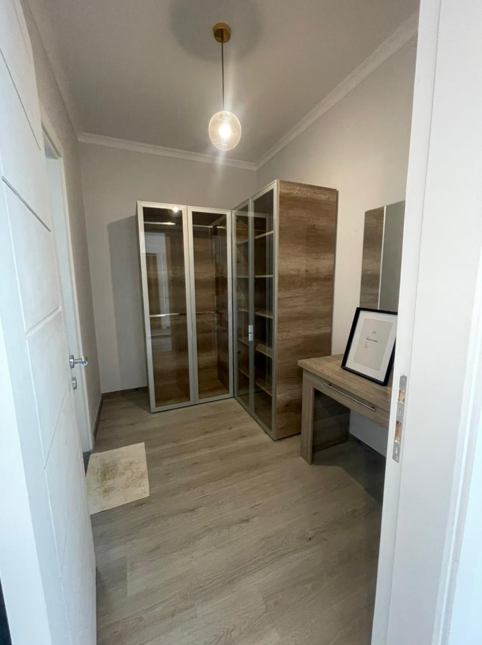 شقة للبيع فى العاصمة استلام فورى تشطيب سوبرلوكس تابعة لوزارة الاسكان