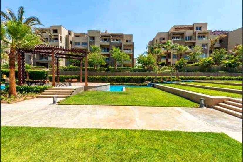 شقه 3غرف للبيع بالتجمع من حسن علام متشطبه بالكامل