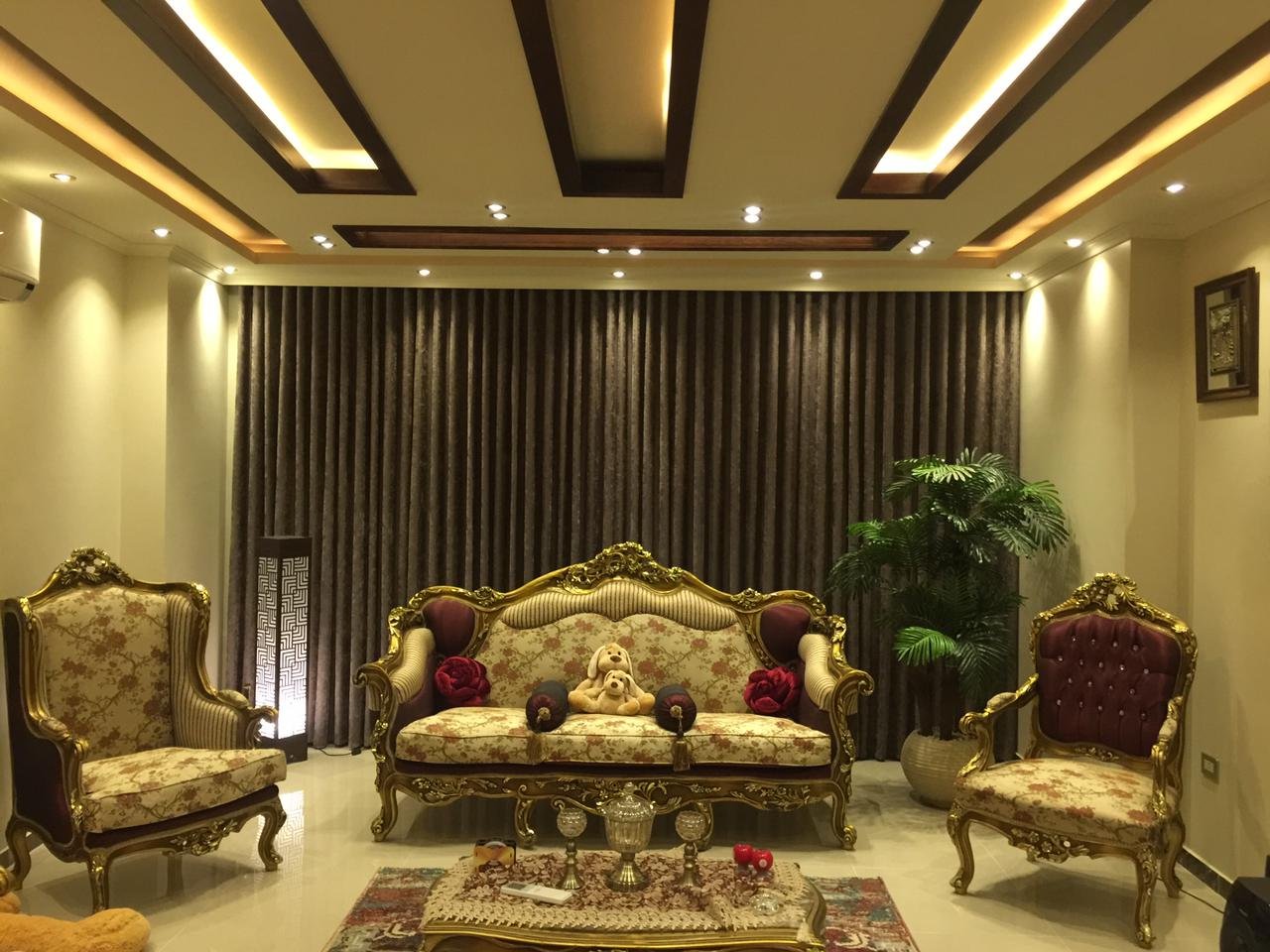 شقةللبيع باخر الهرم المنصورية تشطيب الترا سوبر لوكس-تطل على استوديو مسك وبانوراما الاهرام