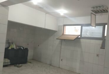 مصنع للإيجار بالتجمع ثلاث أدوار