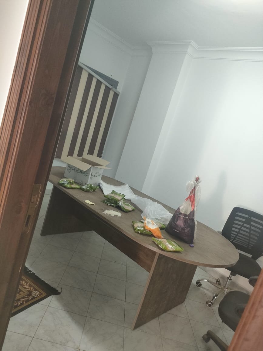 مصنع للإيجار بالتجمع ثلاث أدوار