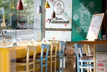 محل للايجار فى زهراء المعادى مساحه 90 م داخلى و 40م مساحه