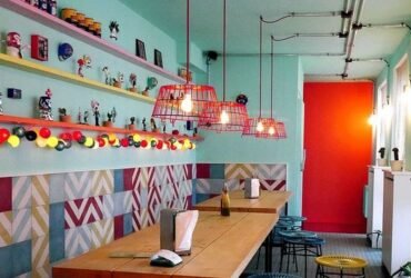 محل للايجار فى المعادى دجله مساحه 120م داخلى و لديه مساحه خارجيه