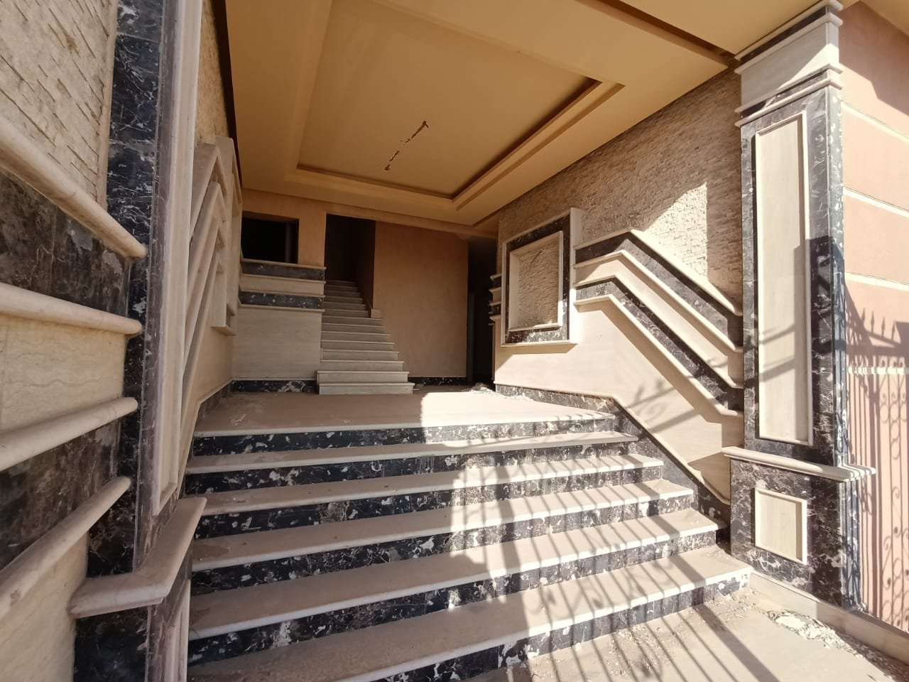 للبيع ارخص شقة بالاندلس التجمع الخامس