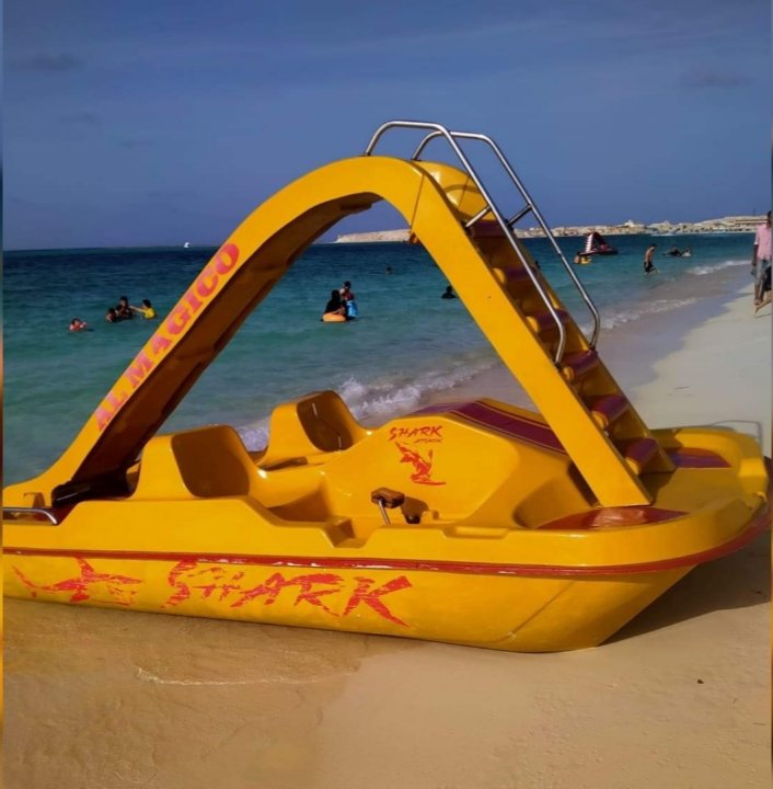 بدلات بحر شركة الآمل للتوريدات العمومية