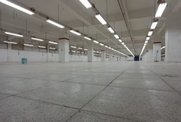 مصنع للبيع 2000 متر بالعاشر نشاط هندسي فى A1 موقع ممتاز جدااا مبنى 3 ادوار خرسانات مبنى على 65 %  ارتفاع اول دور 5 متر و الادوار الاخرى 4 متر المساحة الفعلية  1950 متر المساحة الفعلية للتشغيل 2000 متر مطلوب 18  مليون ج قابل للتفاوض