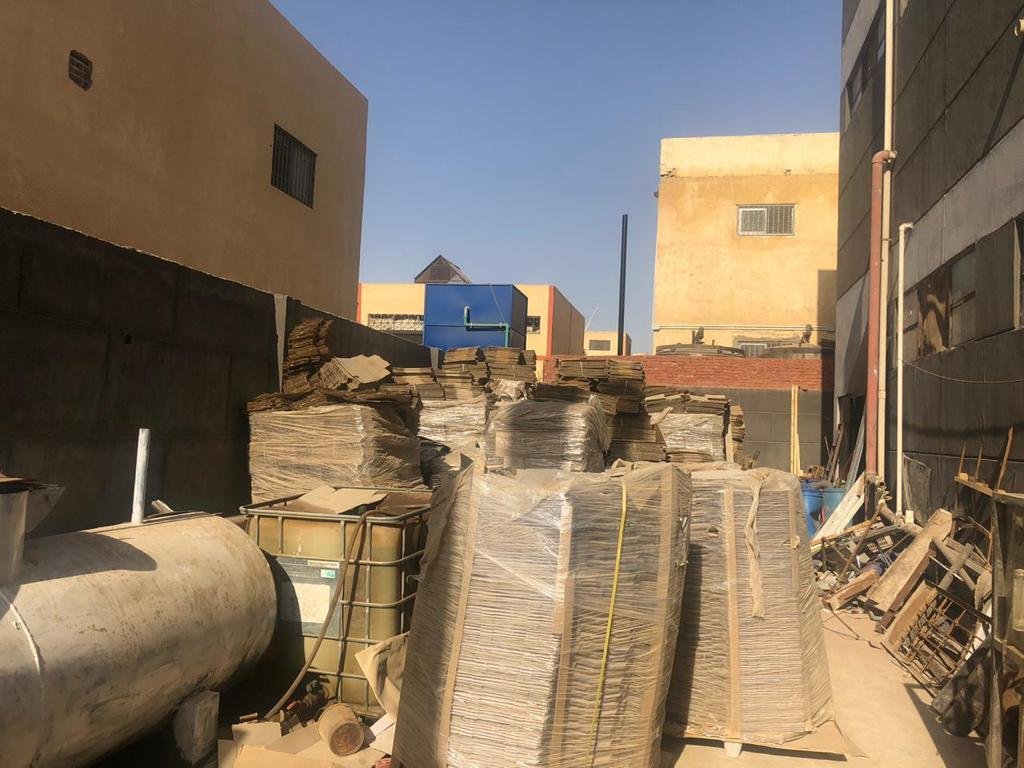 مصنع غذائي للبيع 2500 متر في بدر